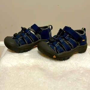 Keen Little Boy Shoes